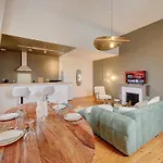 Apartamento Avec Chambre, Parking, Bureau, Wifi *