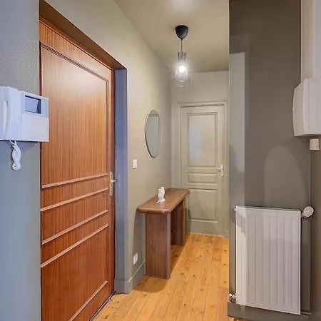 Avec Chambre, Parking, Bureau, Wifi *
